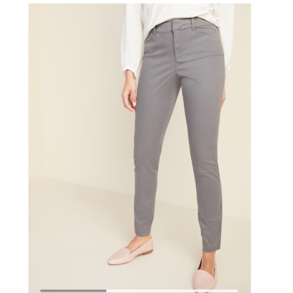 Old Navy Mid-Rise Pixie Ankle Chinos for Women